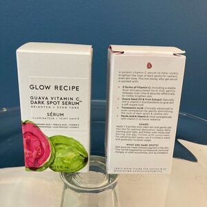 💚 $50 - Glow Recipe Guava Vitamin C Dark Spot Brightening Treatment Serum